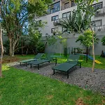 By Dabra House: Studios Completos Em Moema Em Frente Ao Shopping Ibirapuera