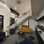 Flat Rua Bela Cintra 1356