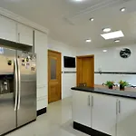 Mansao Com Piscina