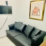 Ap no Jardins com internet, Smart TV e garagem