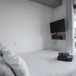 Studio 805 Id Jauaperi