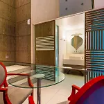 Apple Motel (Adults Only)