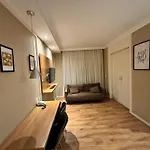 Flat Univer Pamplona Jardins Com Cozinha E Garagem 1901