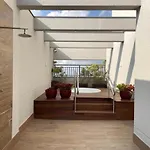 Estudio Novo E Inteiro Equipado