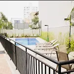 Bras, Compras E Descanso