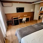 Multihouse - Moderno Studio Pinheiro