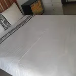 Loft Moderno - High Security And Garage Shoppings