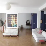 Quarto Em Apartamento Amplo Na Vila Buarque