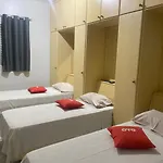 OYO Hotel Center Plaza