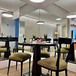 103 - Rentaqui - Flat Apartamento Opera Confort No Jardins