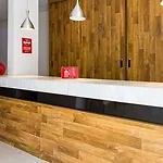 Zen Rooms Manuel De Paiva