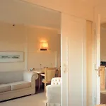 The Universe Executive Flat