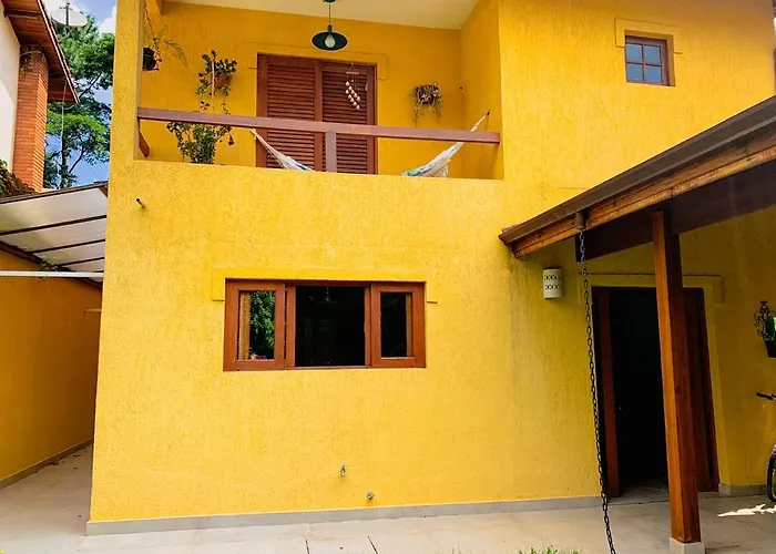 Casa charmosa na Granja - espaço gourmet e wifi