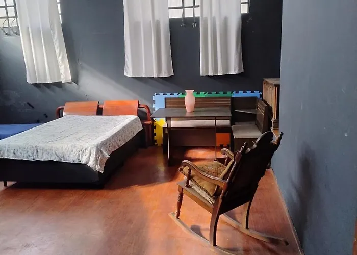 Casa romântica Metrô 250M