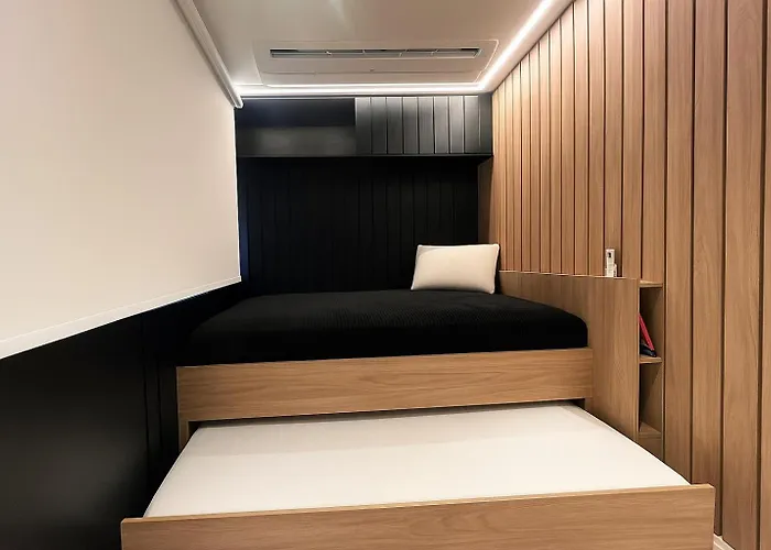 Studio 210 - Luxurious & Stylish Stay Fot Up To 4 Guests