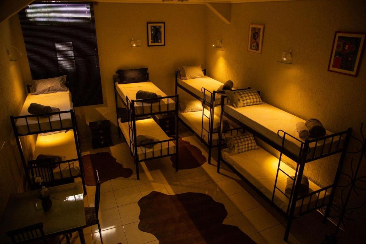 Casa de hóspedes Oba Santana - Quartos E Suites - Privativos São Paulo