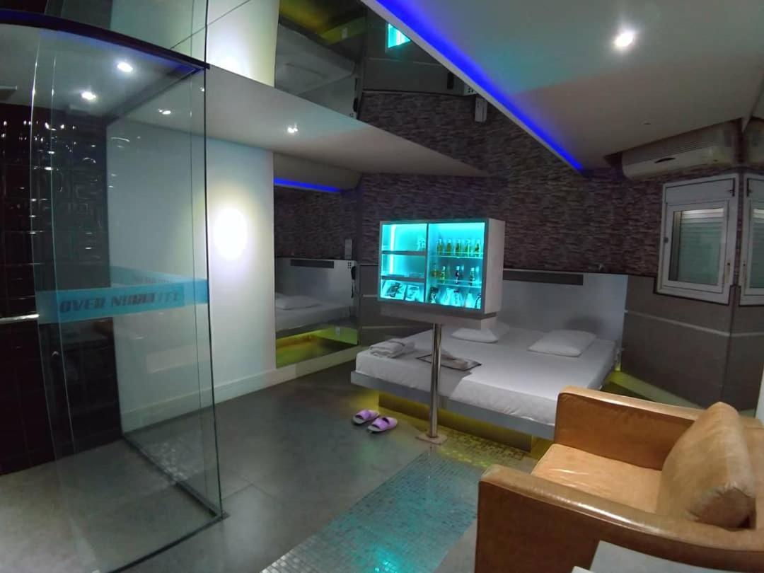 Over Night - Adults Only * São Paulo