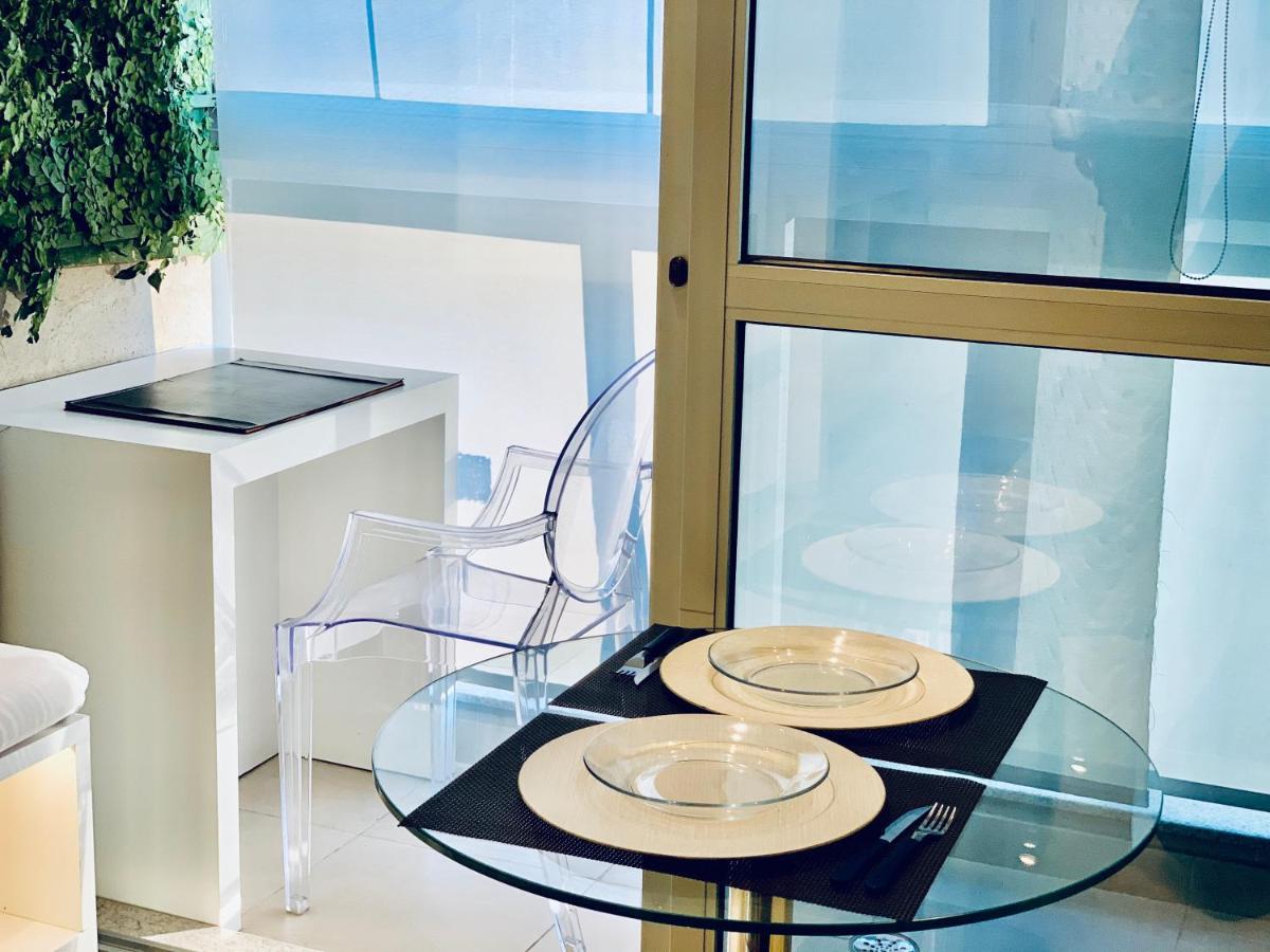 Lindo Studio Na Augusta Com Internet Alta Velocidade São Paulo