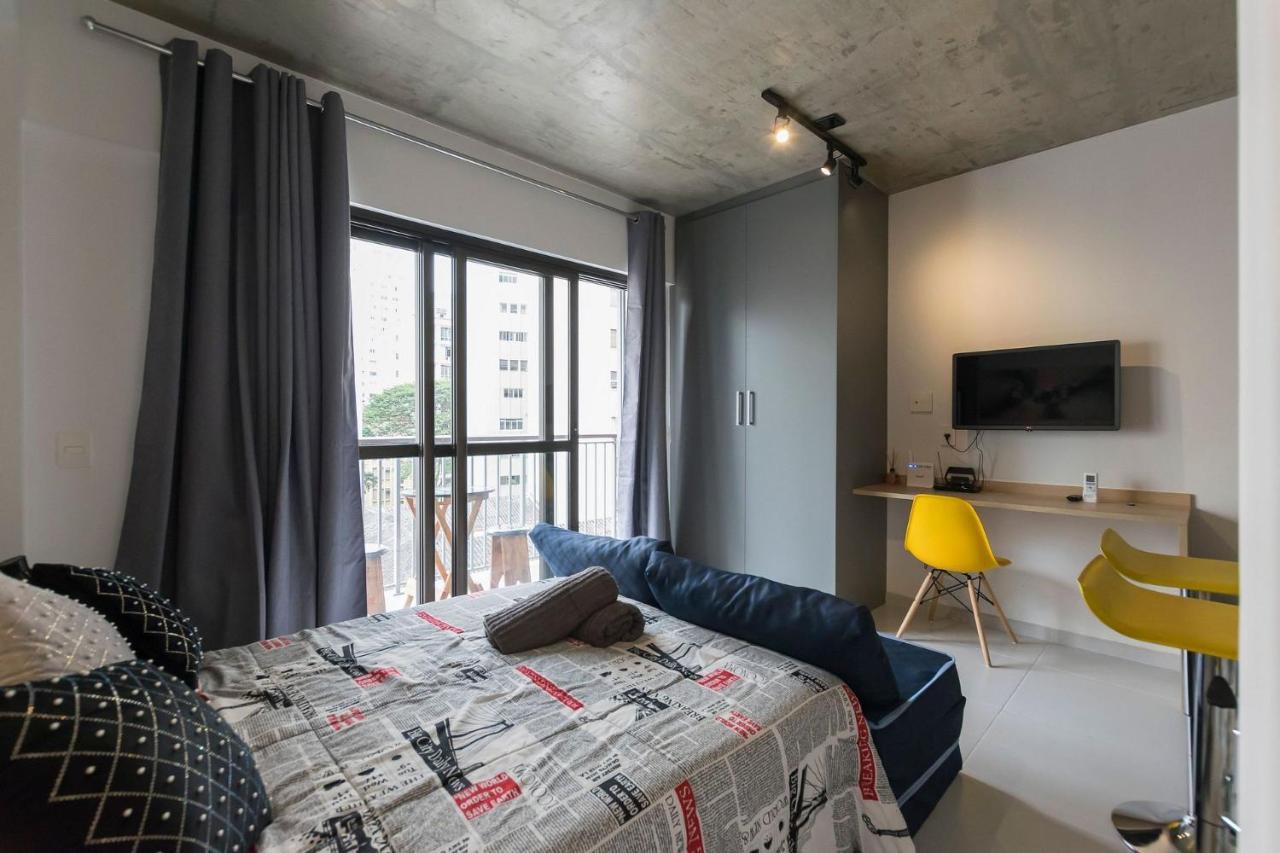 Lindo Studio Arouche 711 Apartamento *