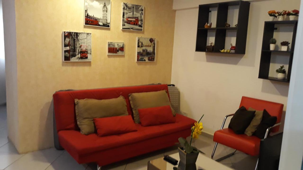No Centro De Apartment