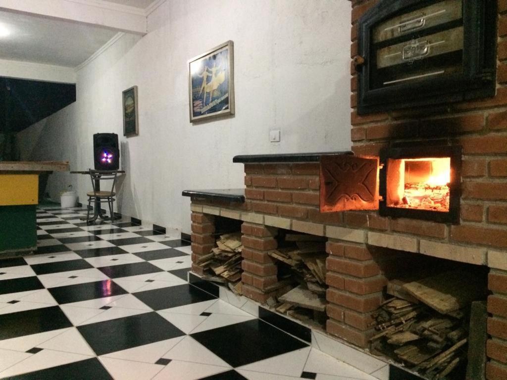 Otima Casa Com Piscina Em Praia Grande Casa de férias *