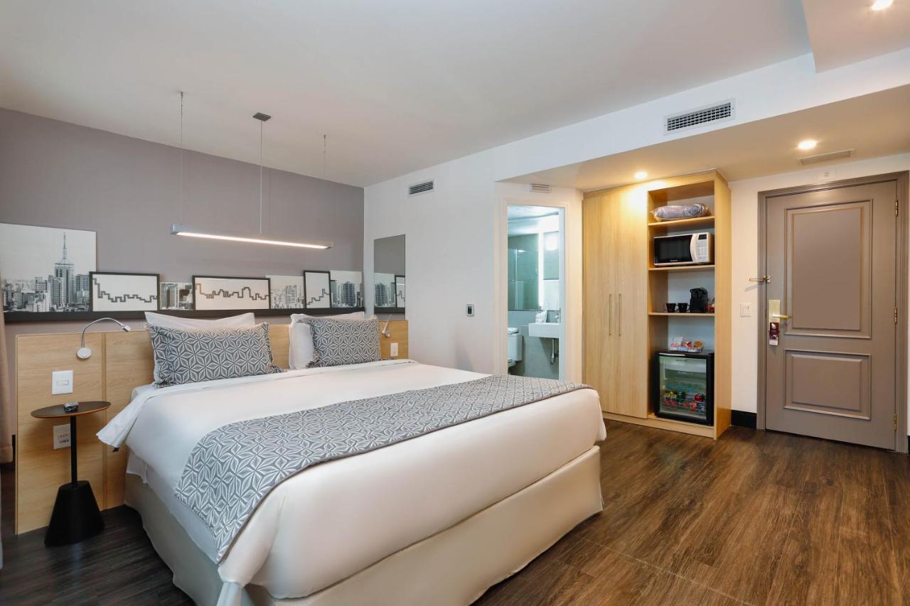 Hotel Mercure Pinheiros 4*