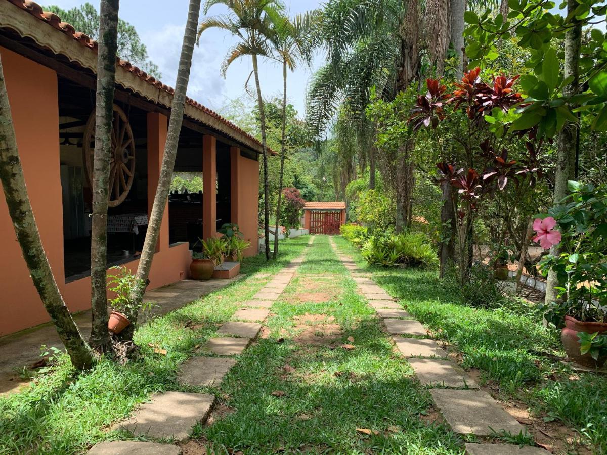 Holiday home Chacara Casa Do Natureza E Lazer A 1h De Sp!