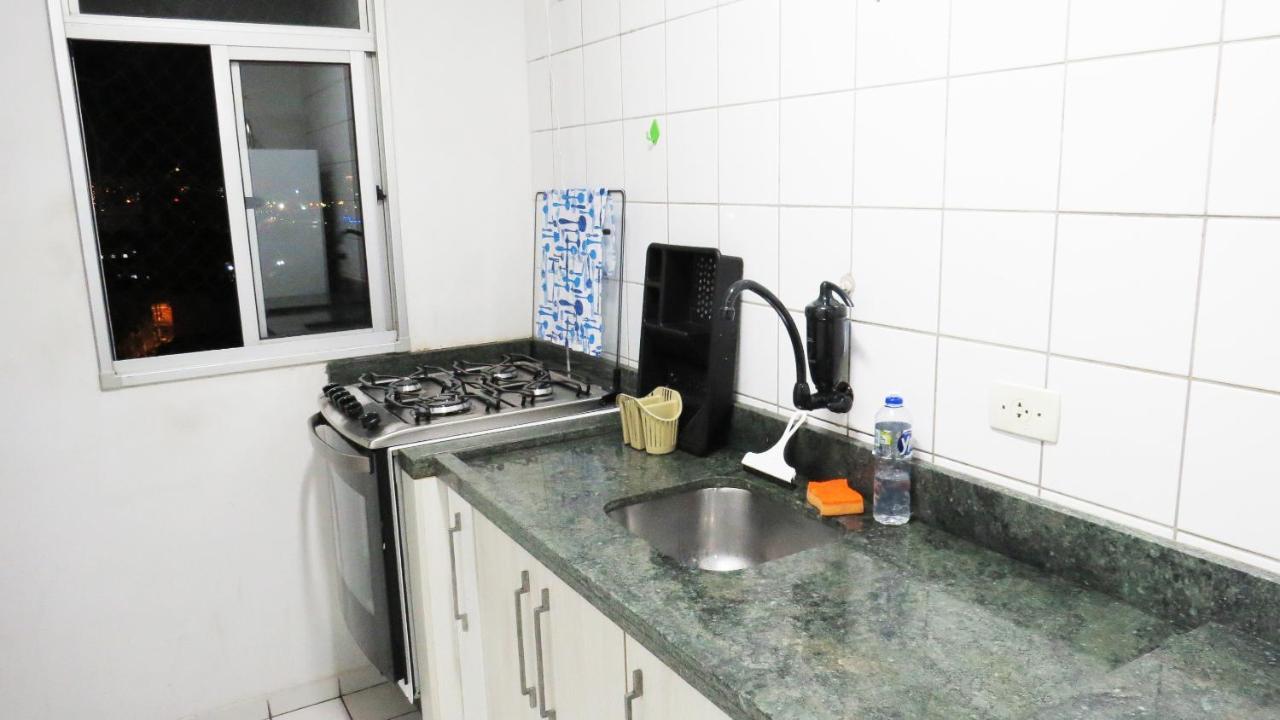 Apartment Faca A Pe, 200m Metro Luz, Wi-fi 240mb, 44m Sao Paulo