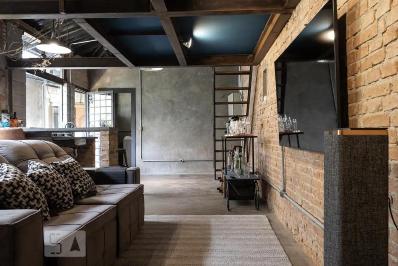 Casa Loft Industrial c/ Área Externa/Cama King/Churrasqueira * São Paulo