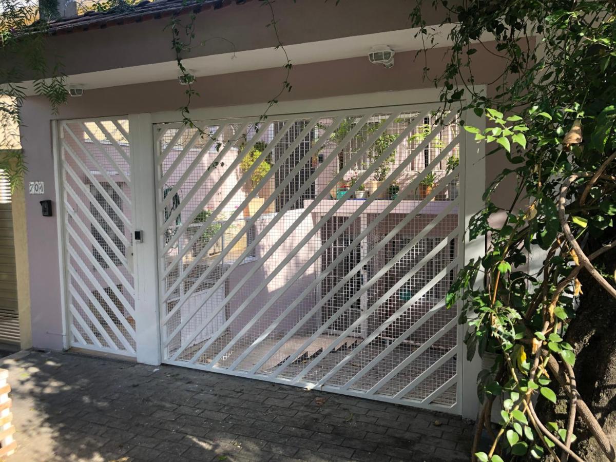 Casa Rosa Bed & Breakfast *