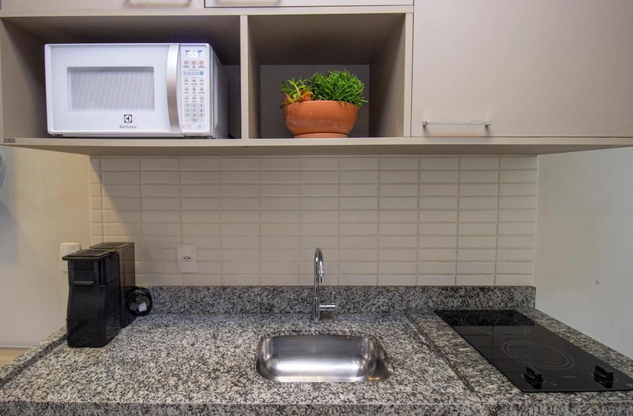 Apartamento Bhomy Centro Joia Em Predio Historico J223