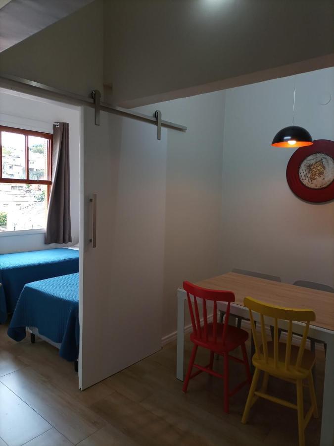 Apartamento Com Jeito De Casa Recem-reformado Apartamento *