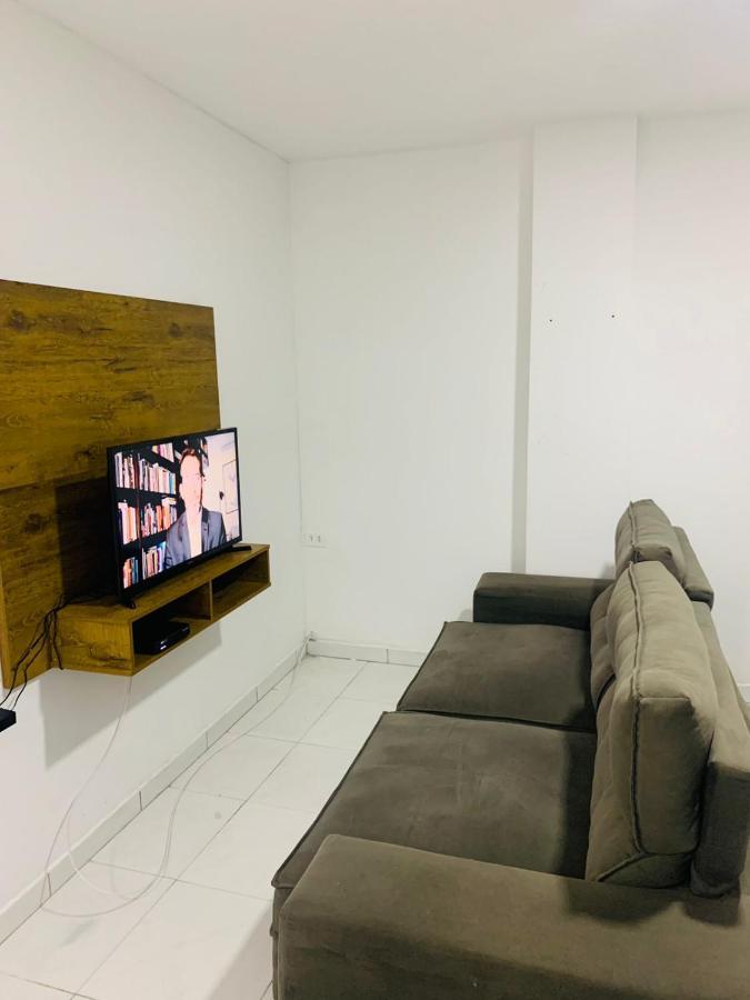 Apartamento No Tremembe 3 *