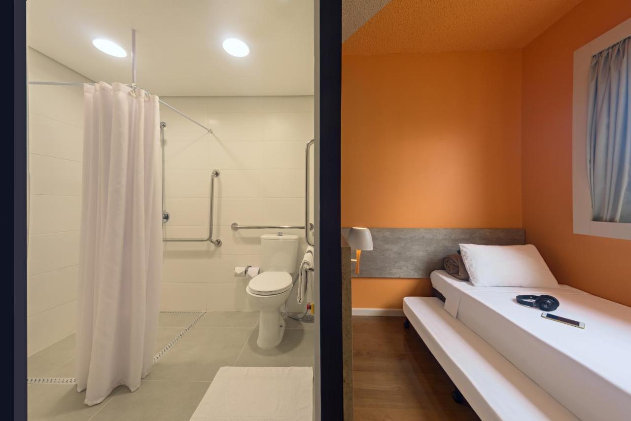Ibis Budget Paraiso 2*