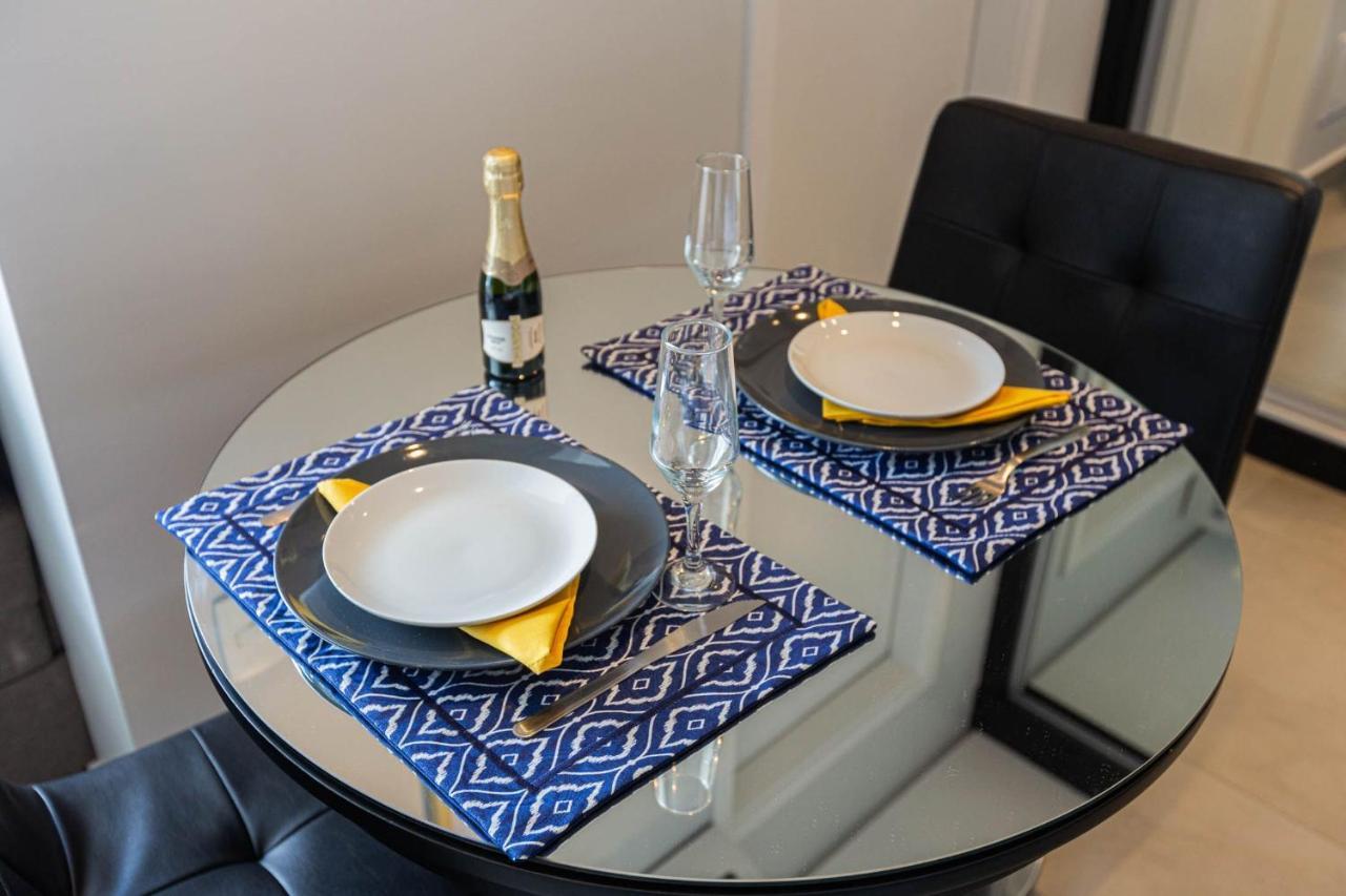 Easy Star - Espacoso Studio Ao Lado Do Aeroporto De Congonhas - Zy01g Apartment *