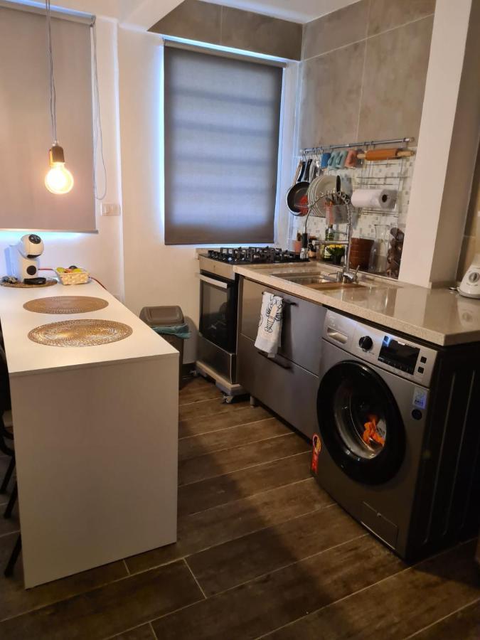 Studio Europa Em Liberdade * São Paulo