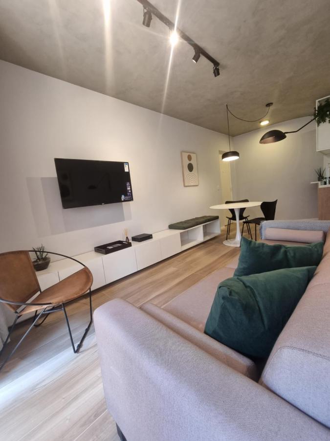 Aparthotel 1031 - London Class São Paulo
