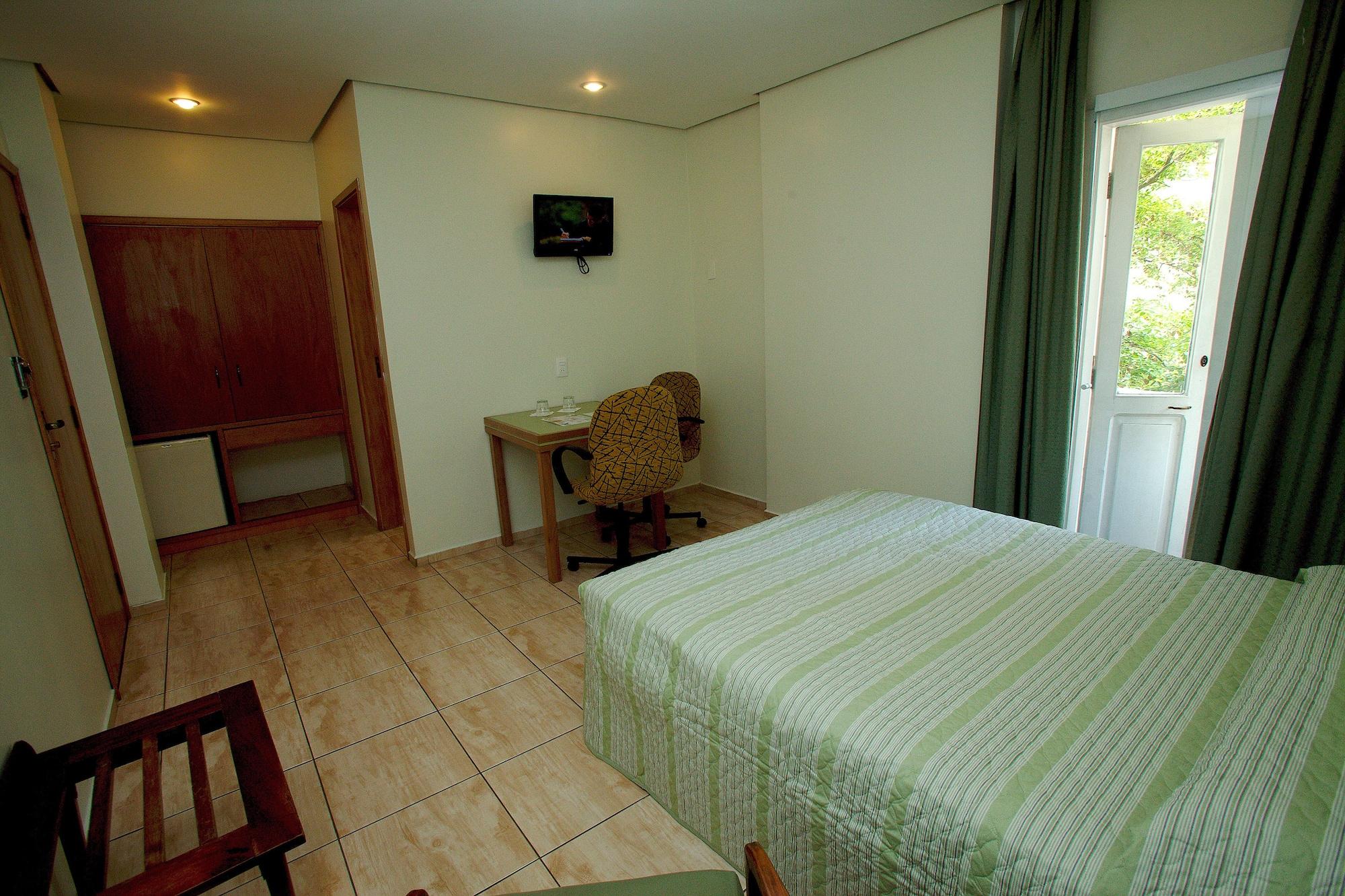 Hotel Cinelandia 3*