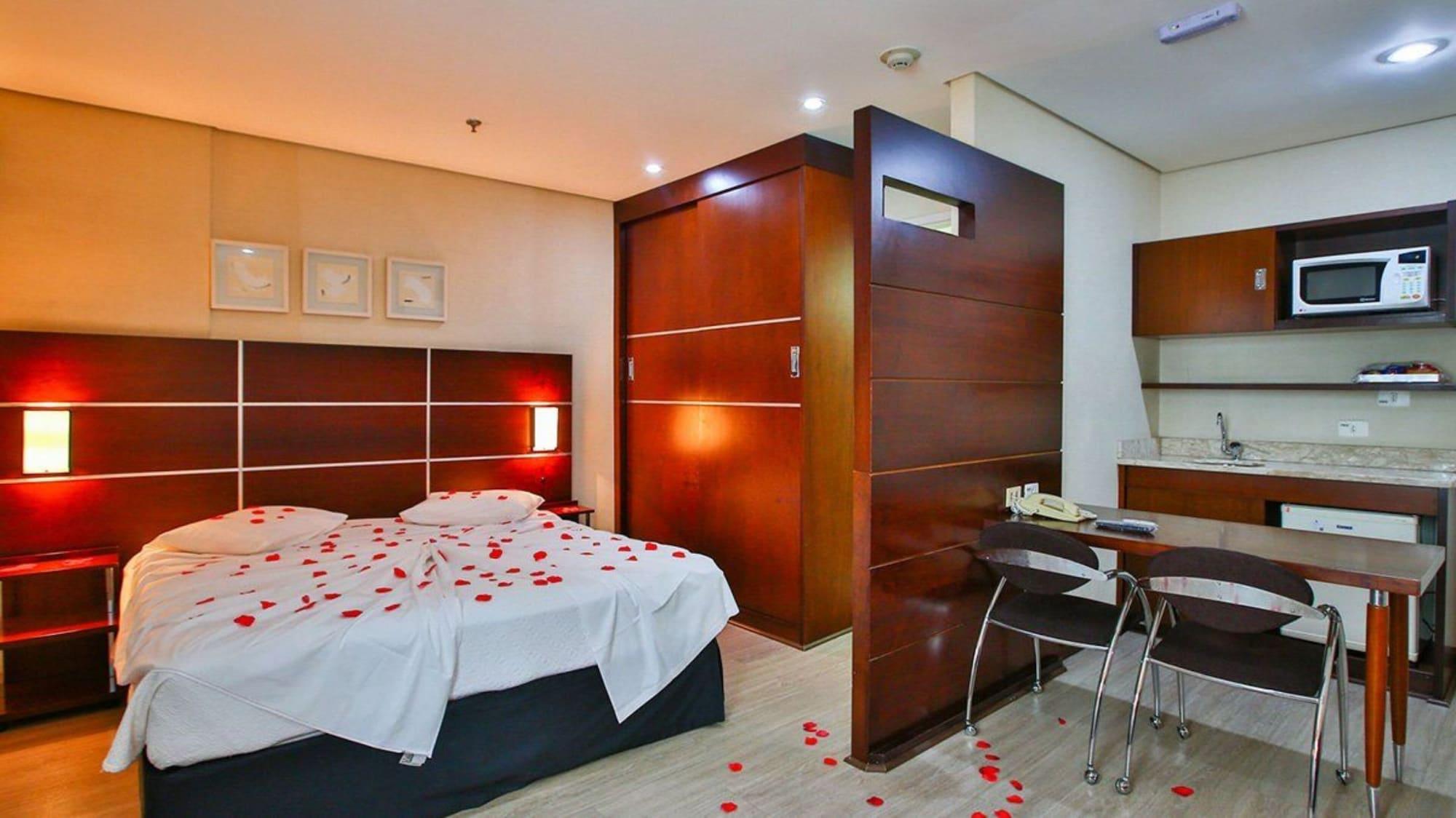 Hotel Transamerica Executive Chacara Santo Antonio 4*
