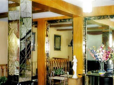 Hotel Lux