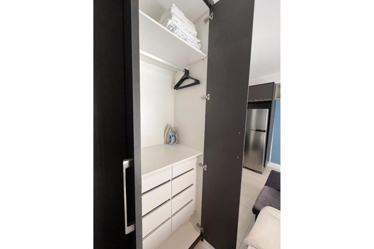 Amplo Studio Ao Lado Da Av Paulista, Metro Consolacao, Piscina, Academia E Vaga De Garagem - Vision 02 Apartamento