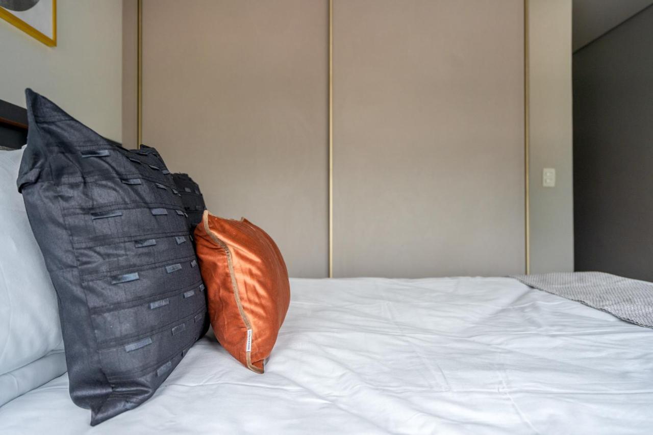 Ap Com Academia, Piscina E Sauna No Predio, Proximo A Faria Lima - Vila Olimpia Apartamento *