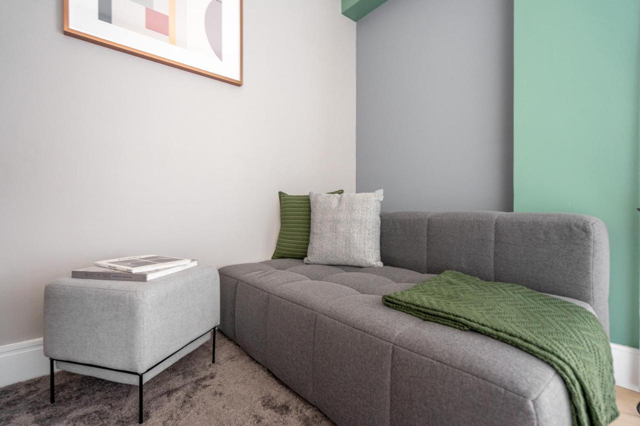 Apartment Apto Moderno Com Varanda E Vaga - Itaim Bibi *