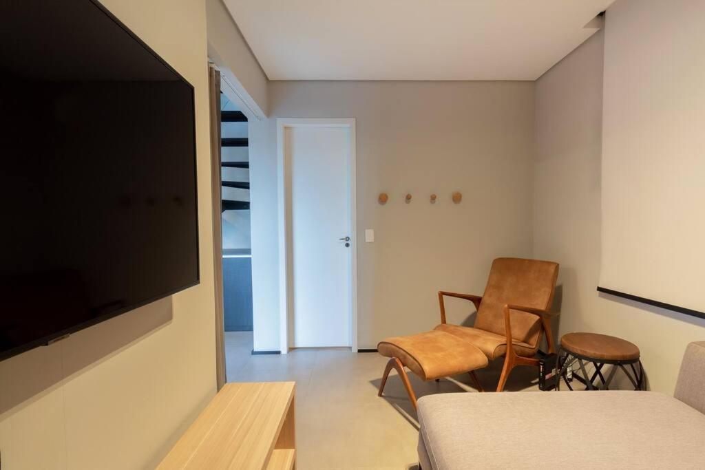 Apartamento Bhomy Vila Olimpia Cheio De Estilo Vo174