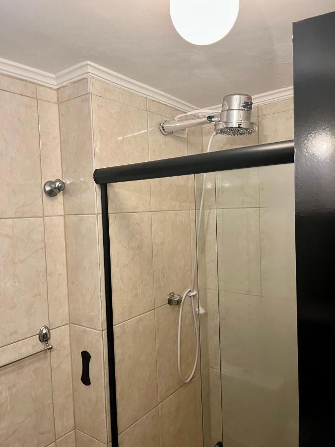 Quarto E Banheiro Privativos, Em Apto Com O Host A 5 Min Ape Do Aero Congonhas Hospedagem domiciliar São Paulo