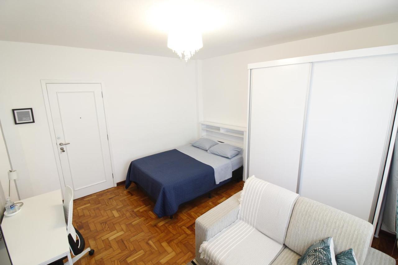 Kitnet Mobiliada - 28m² - Na Chacara Santo Antonio Apartamento São Paulo