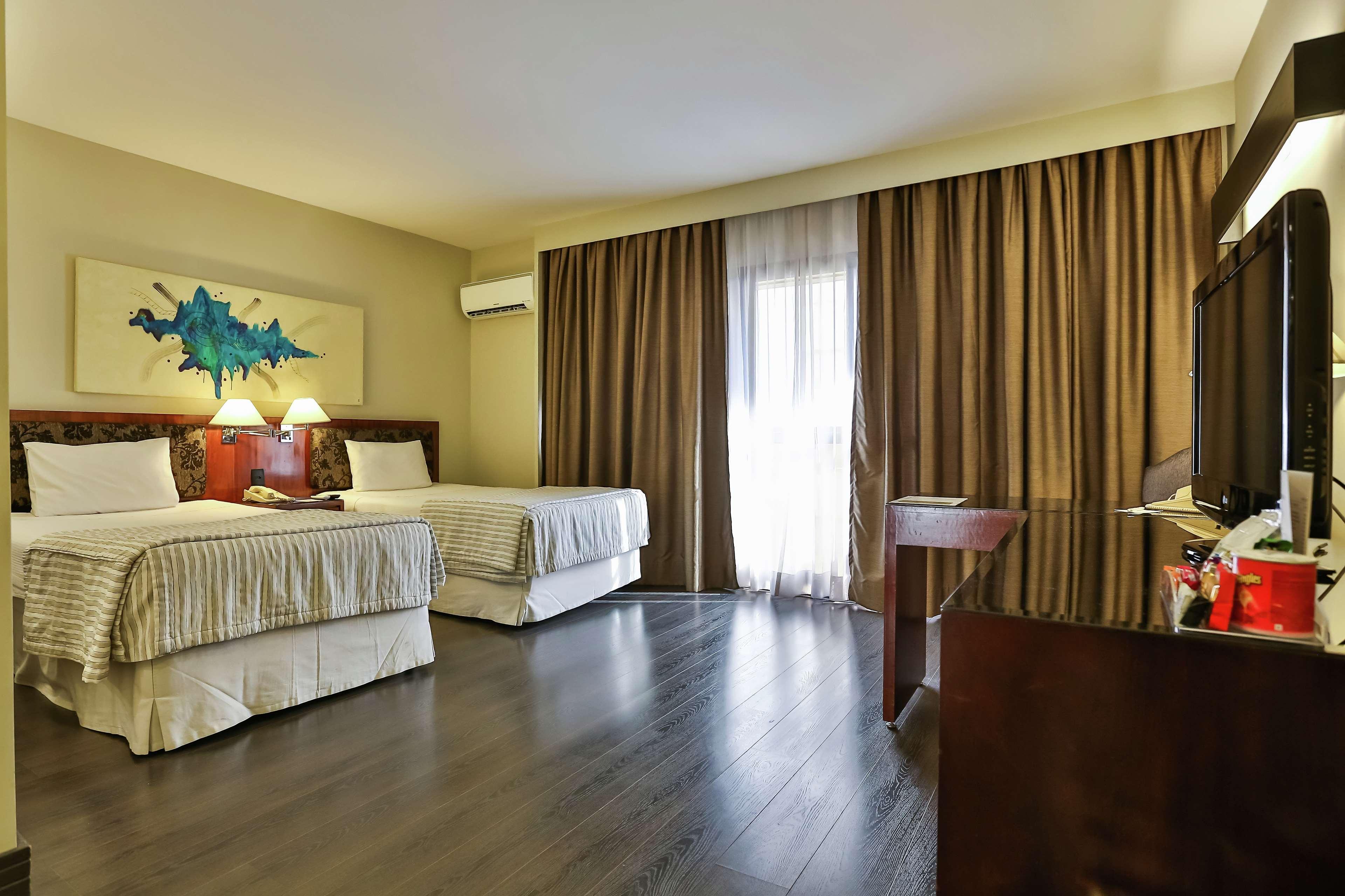 Double Tree By Hilton Itaim Hotel