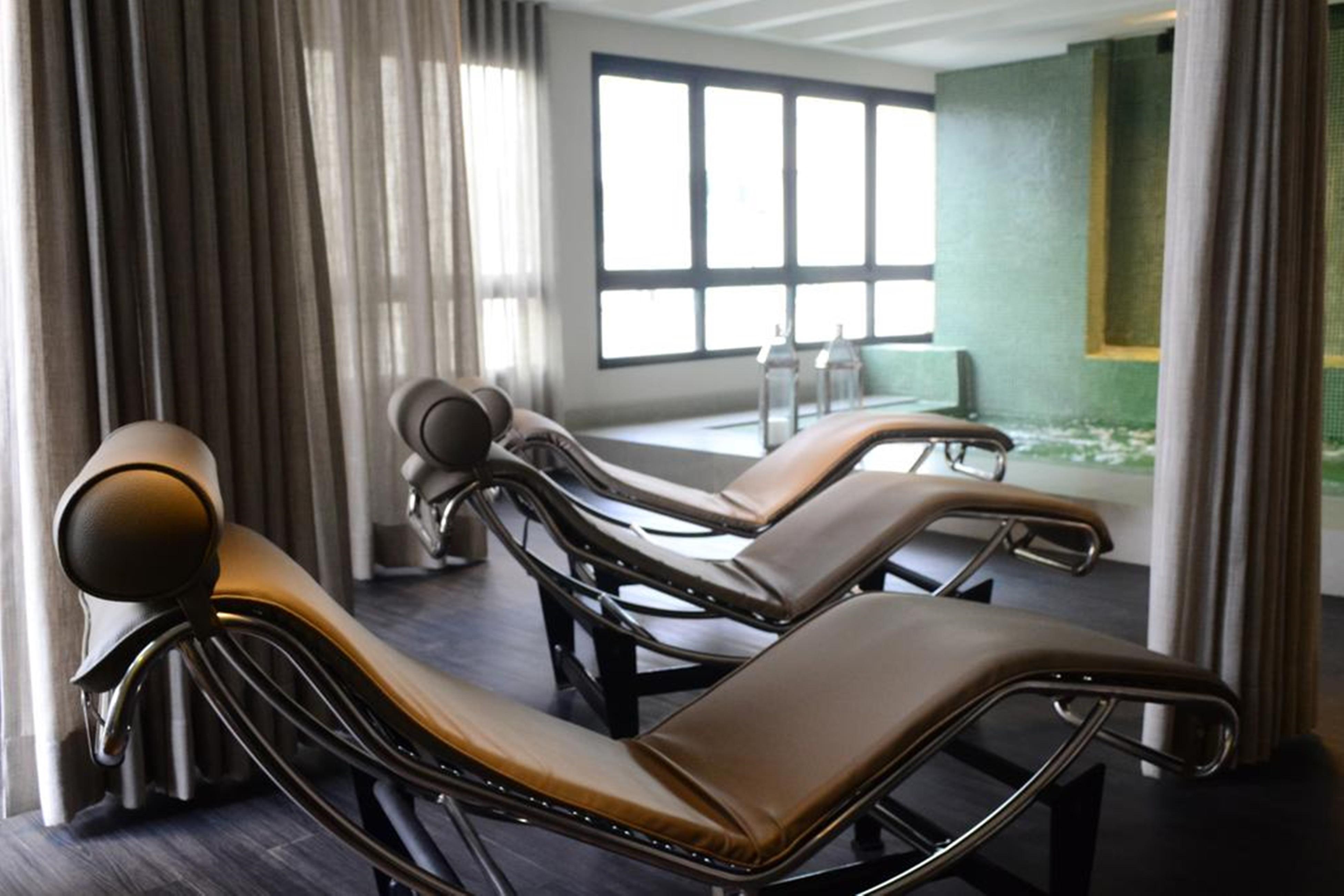 Estanplaza Funchal Faria Lima