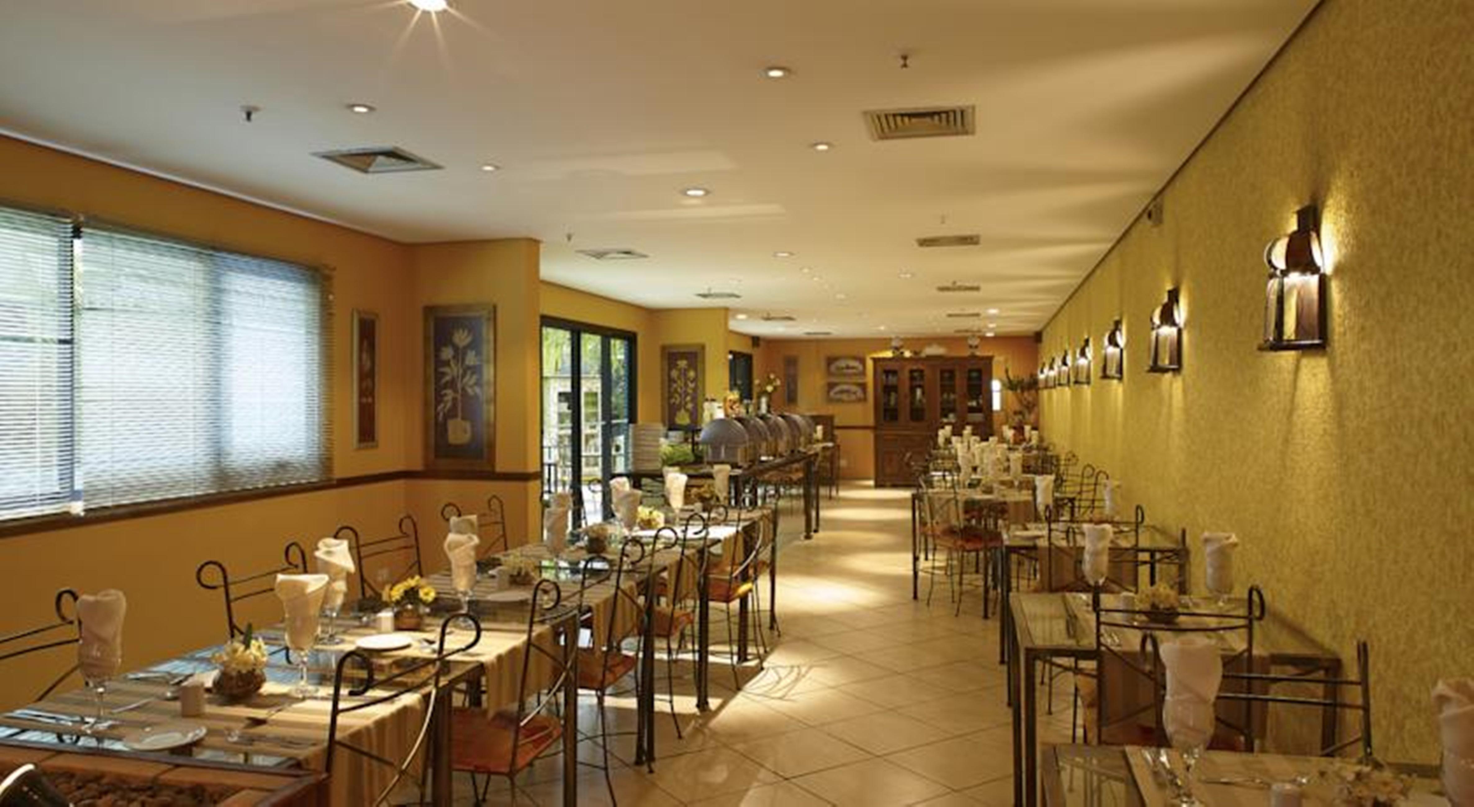 Transamerica Executive Chacara Santo Antonio Hotel 4*