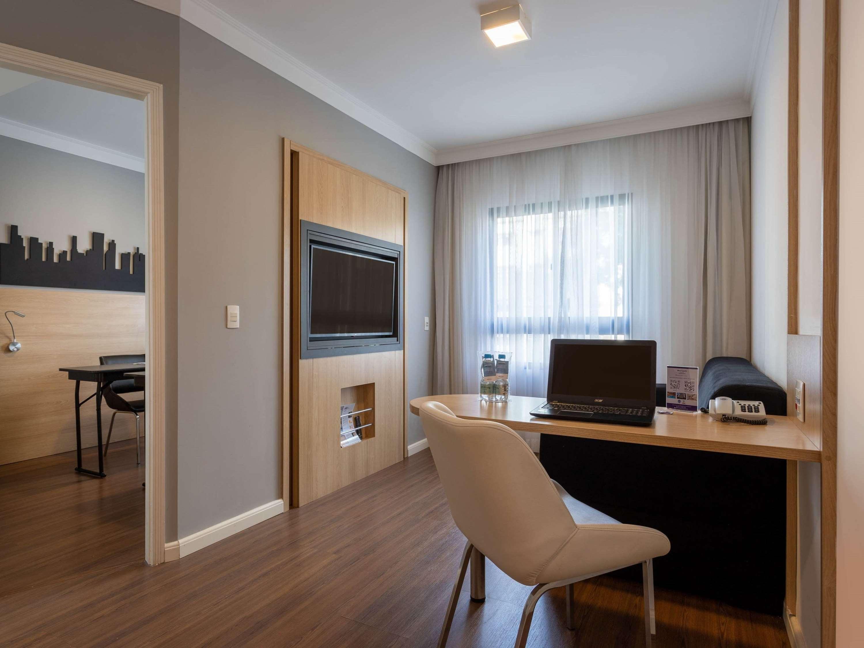 Hotel Mercure Pinheiros 4*